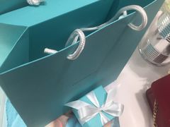 -Tiffany & Co.蒂芙尼
(杭州大厦店)