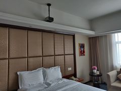 -郑州粤海酒店(郑州二七广场店)