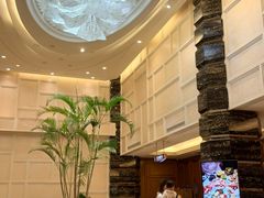 -麓湖国际水疗