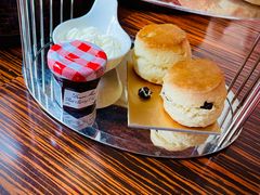Scone-宏安瑞士大酒店馥澜吧