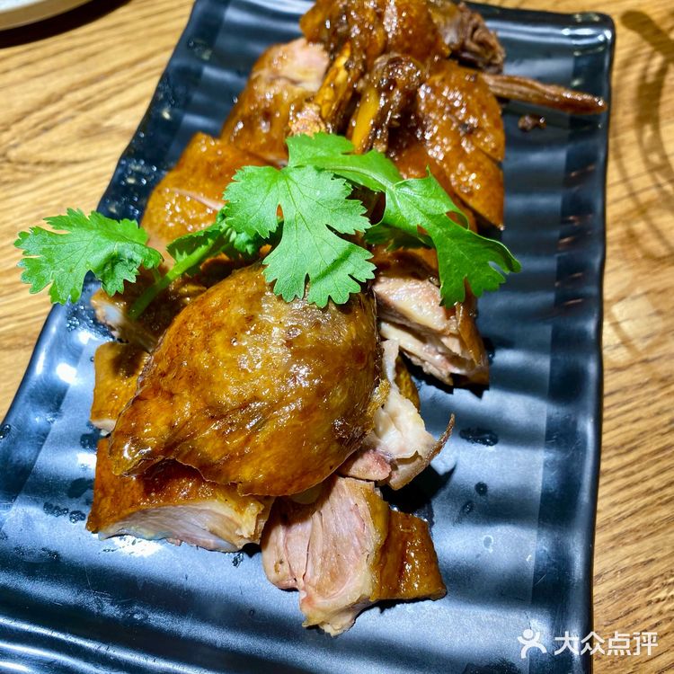 市中心超高性价比跷脚牛肉