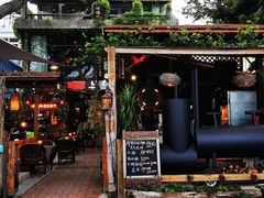 -城墙外BAR
