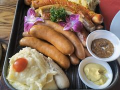 -申德勒加油站餐厅(三里屯北小街店)