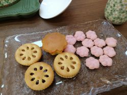 -苗坊净颜草本痘肌护肤