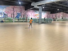 -极限PLAY运动娱乐新世界·团建派对表演休闲馆·室内高空游乐园