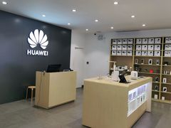 -华为授权体验店(万航渡路)
