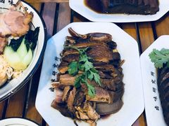 -狮头牌卤味研究所·卤味饭(花城汇南区店)