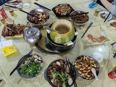 -红旗山庄(圭峰山店)