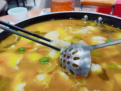 -有红鸡毛店·川菜(建设路店)