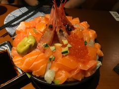 三文鱼火山丼-魔丼屋(日月光店)
