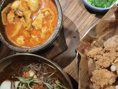 -明洞阿姨·韩式酱蟹烤肉·创意料理(三元桥店)