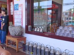 -雪湖煜辰鱼头老店(雪野湖店)