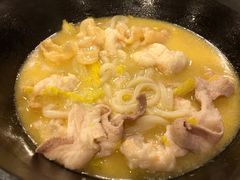 -鲜入围煮花胶鸡海鲜火锅