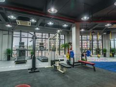 器械区-艾姆5%形体健身(东港店)