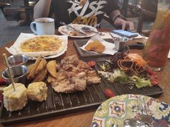 -I HOLIC艾豪丽披萨(KKone店)