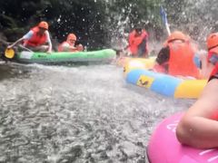 -安吉龙王山峡谷漂流