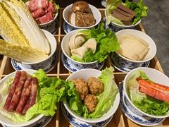 -聚汇三少·龙虾·中餐厅(莫邪路新天地店)