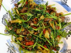 小炒黄牛肉-湘聚南县土菜馆(龙山二路店)