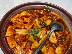 -渝是乎川渝小炒(新世界百货望京店)
