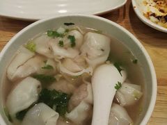 -南城香·饭香串香馄饨香(青年路店)