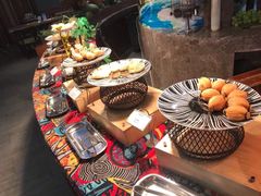 -齐河孔雀王温泉酒店·金孔雀自助百汇