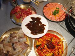 -合易泓烤肉•首创生椰大油边(宁山路店)