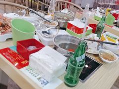 -杨老板·海鲜集市火锅·鲜切牛肉(中防万宝店)