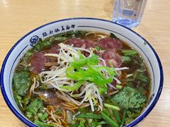 -镇南锅盖面馆(解放路店)