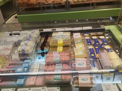 -顶东面包花园·生日蛋糕(太平店)