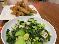 菜心炒蘑菇-谢记上海大排档(长寿路店)