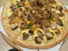 肉多多冠军披萨-卢家妈妈·西餐厨房(卜蜂中心店)