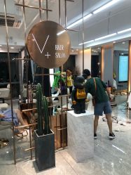 -V+SALON造型