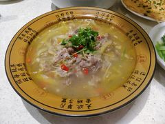 酸汤肥牛-乌江鱼杭帮菜(西湖店)