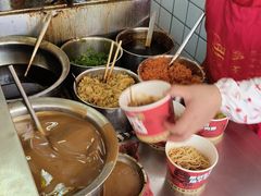 -罗氏热干牛肉面馆(玫瑰街总店)