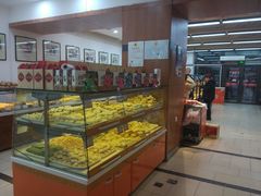 面包甜点陈列柜-鼎丰真(重庆路店)