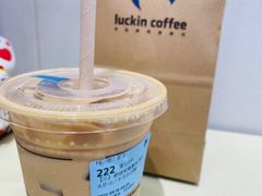 -瑞幸咖啡(大连罗斯福广场一层店)