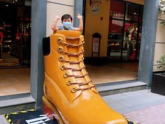 -王府井奥莱临潼小镇(临潼店)