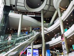 -Pier 21 (Terminal 21 Asok)