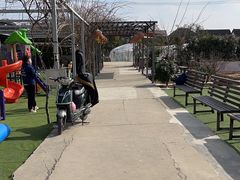 -小鱼草莓采摘园农家乐·小鱼餐厅