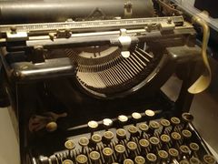 -陆汉斌打字机博物馆