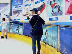 -正佳冰河湾真冰滑冰场