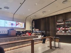 -星巴克(浦东机场T2到达店)