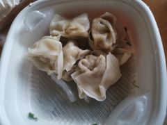 -南城香·饭香串香馄饨香(红军营店)