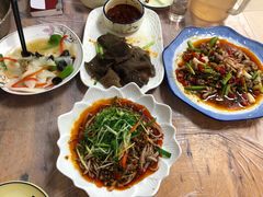 -洪霞餐馆