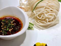 鸡丝凉面-梧桐北京烤鸭·铜锅涮肉(海岸城店)