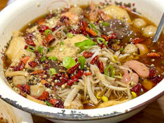 -八大碗私房菜(中城路店)