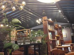 -大书房咖啡(中传国交店)