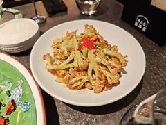 -渔语鱼新川菜Bistro(万象天地店)
