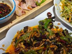-湘力力小院·鱼汤泡饭(枫林路店)
