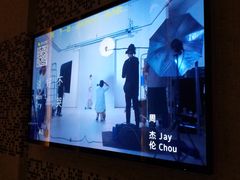 -K+全国连锁KTV(绿地缤纷天地店)